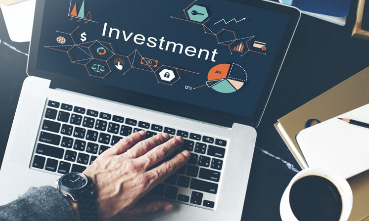 Investi o presta denaro